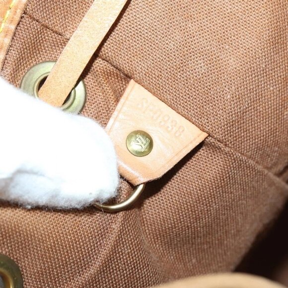 LOUIS VUITTON Monogram Montsouris MM Backpack M51136 LV Auth 143567 - Picture 12 of 16